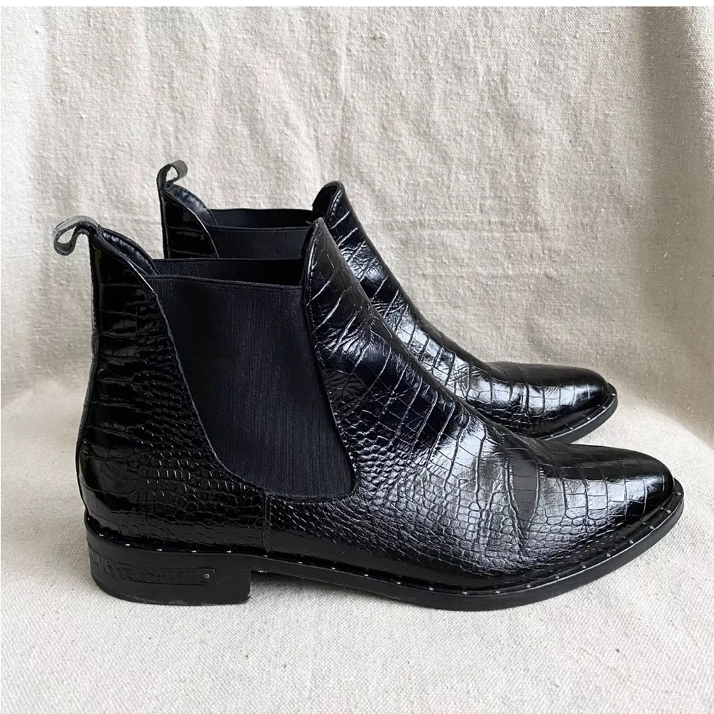 Freda Salvador Croc Embossed Black Patent Leather Chelsea Boots Women's Size 10